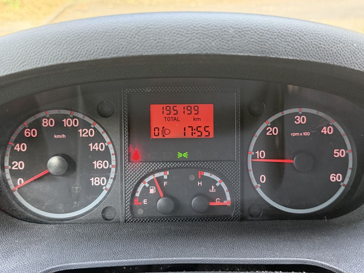 Citroën Veicoli commerciali: Citroën Jumper 2,2 HDI 12Q – Usato da Veyrier venduto da Chessmann_Douane1255 2