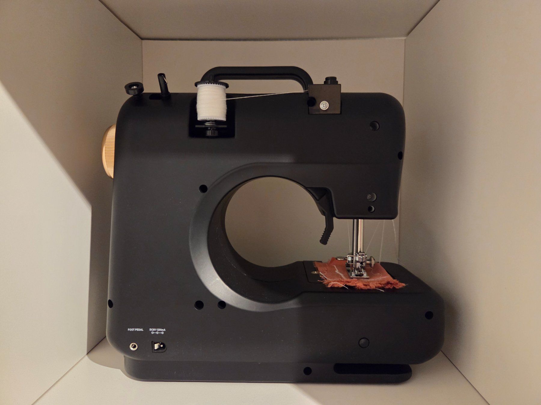 Macchine da cucire: Mini Easymaxx Nähmaschine – Nuovo (secondo la descrizione) da Uznach venduto da dom_2hyx 2