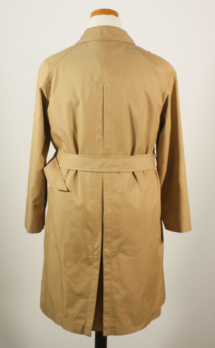 Tommy Hilfiger Cappotti: TOMMY HILFIGER Trenchcoat Gr. M – Usato da Belp venduto da caramel-secondhand 2