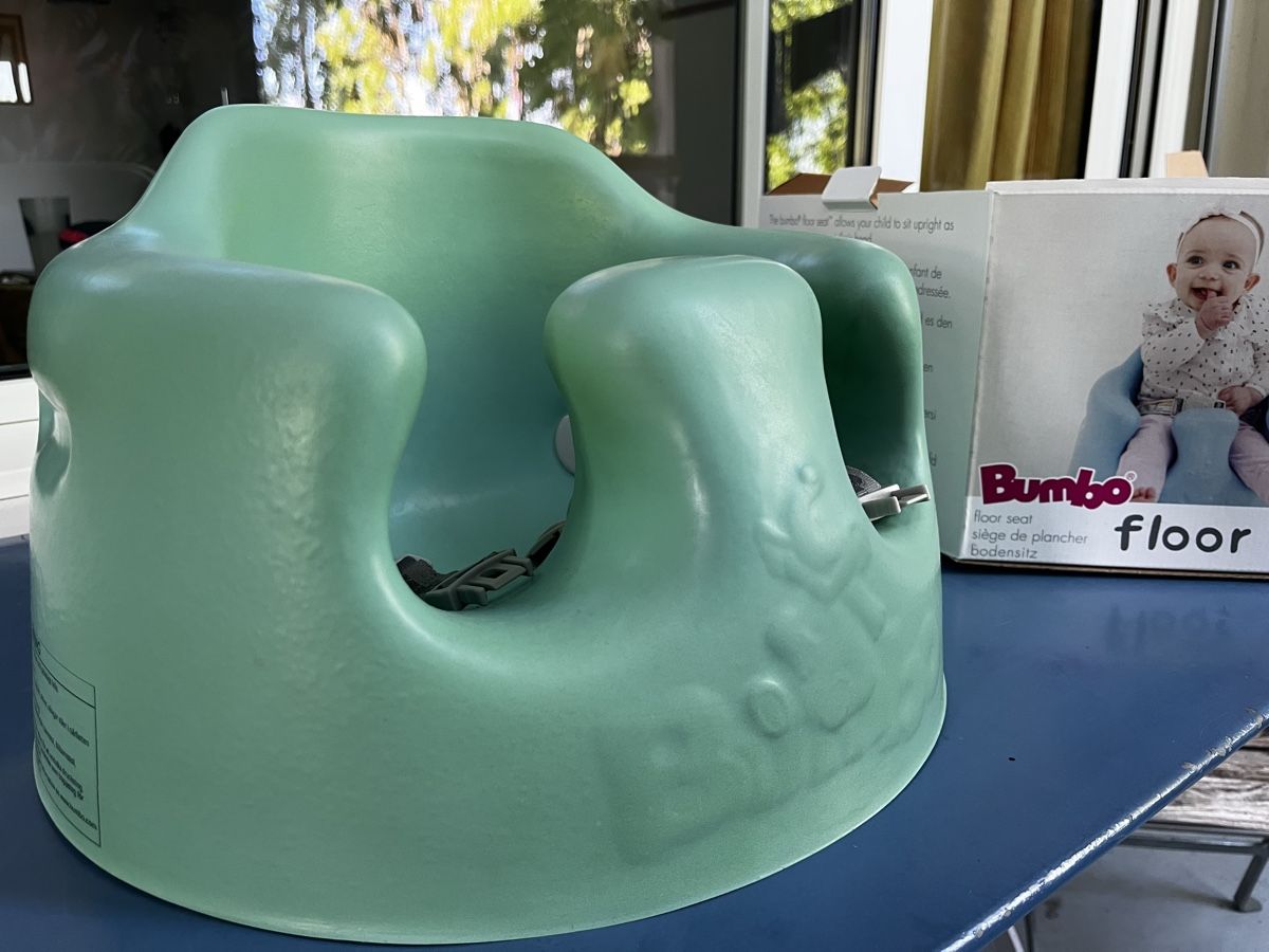 Auto-Kindersitze: Baby-Sitzhilfe ("Bodensitz") – Gebraucht aus Biel/Bienne von cll_lwl9 1
