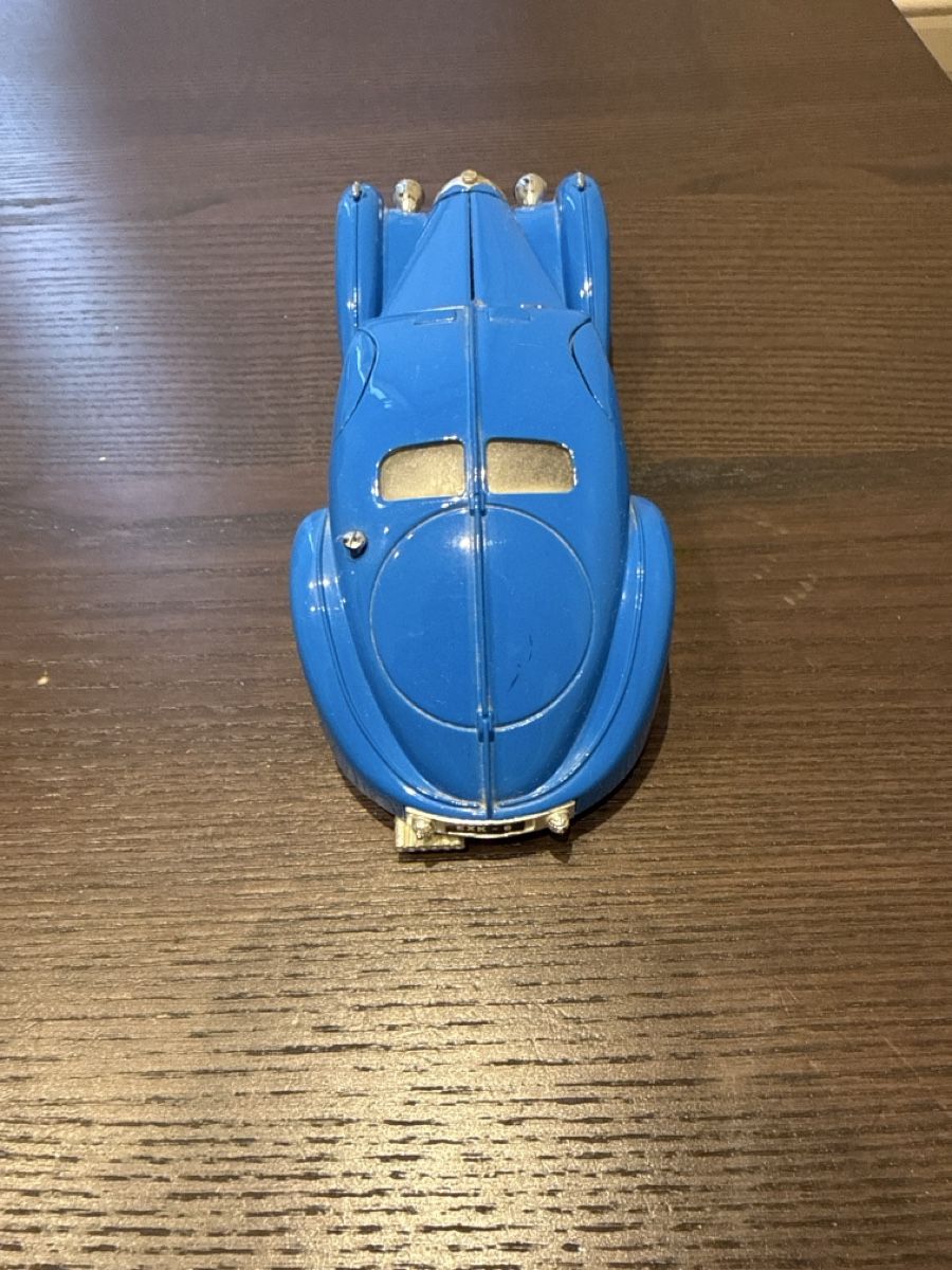 Bburago Modellini d'auto: BBURAGO - BUGATTI ATLANTIC 1936 - 1/24 – Nuovo (secondo la descrizione) da Genève venduto da Emorejac 3