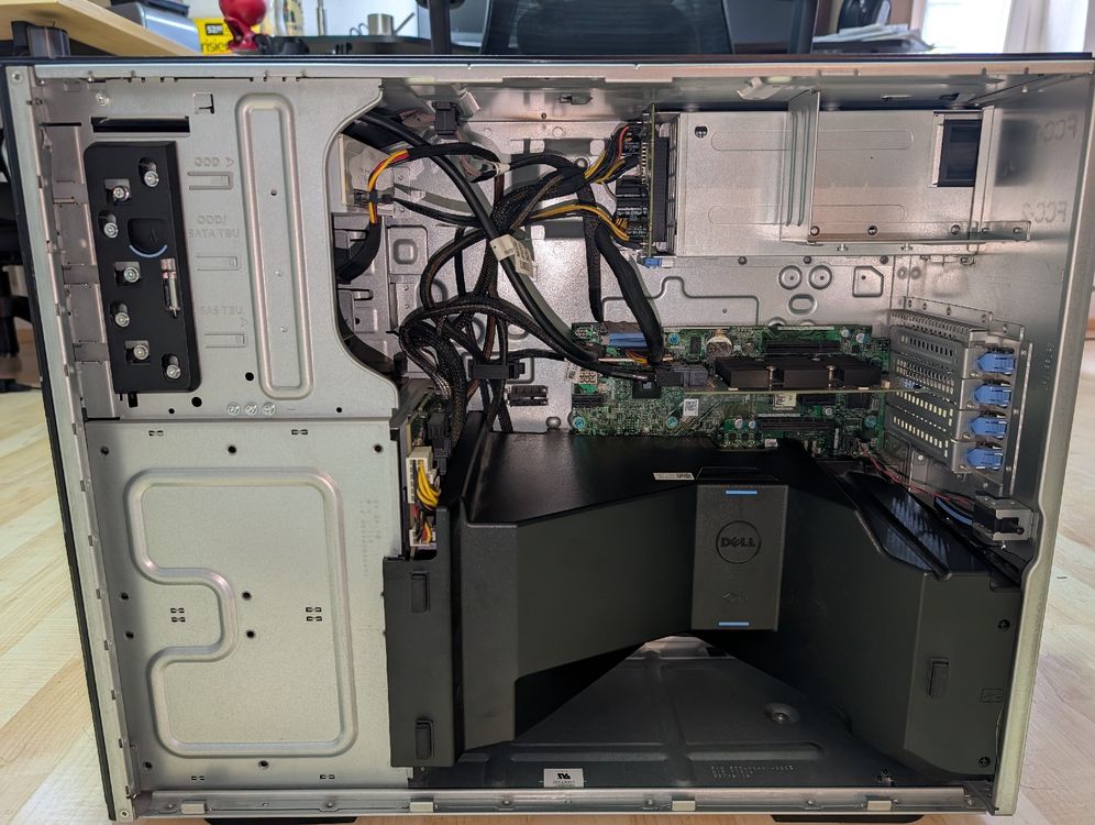 Dell PowerEdge T330 Server – Xeon E3-1220 v5, 32GB ECC RAM (Gebraucht ...