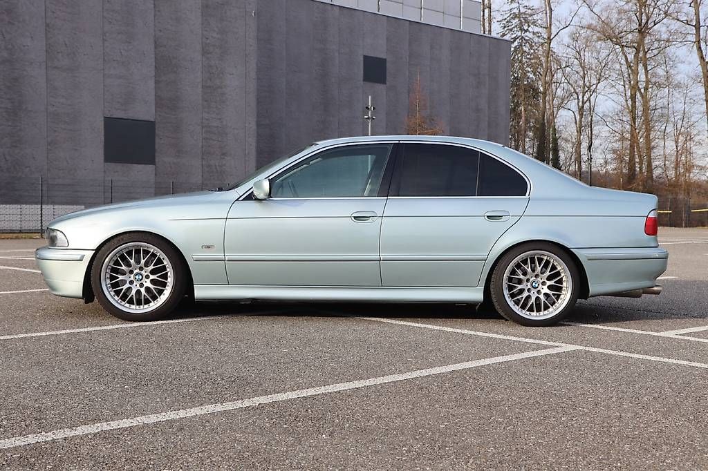 Automobili: BMW E39 535 Facelift – Usato da Thierachern venduto da Toysoldier 1