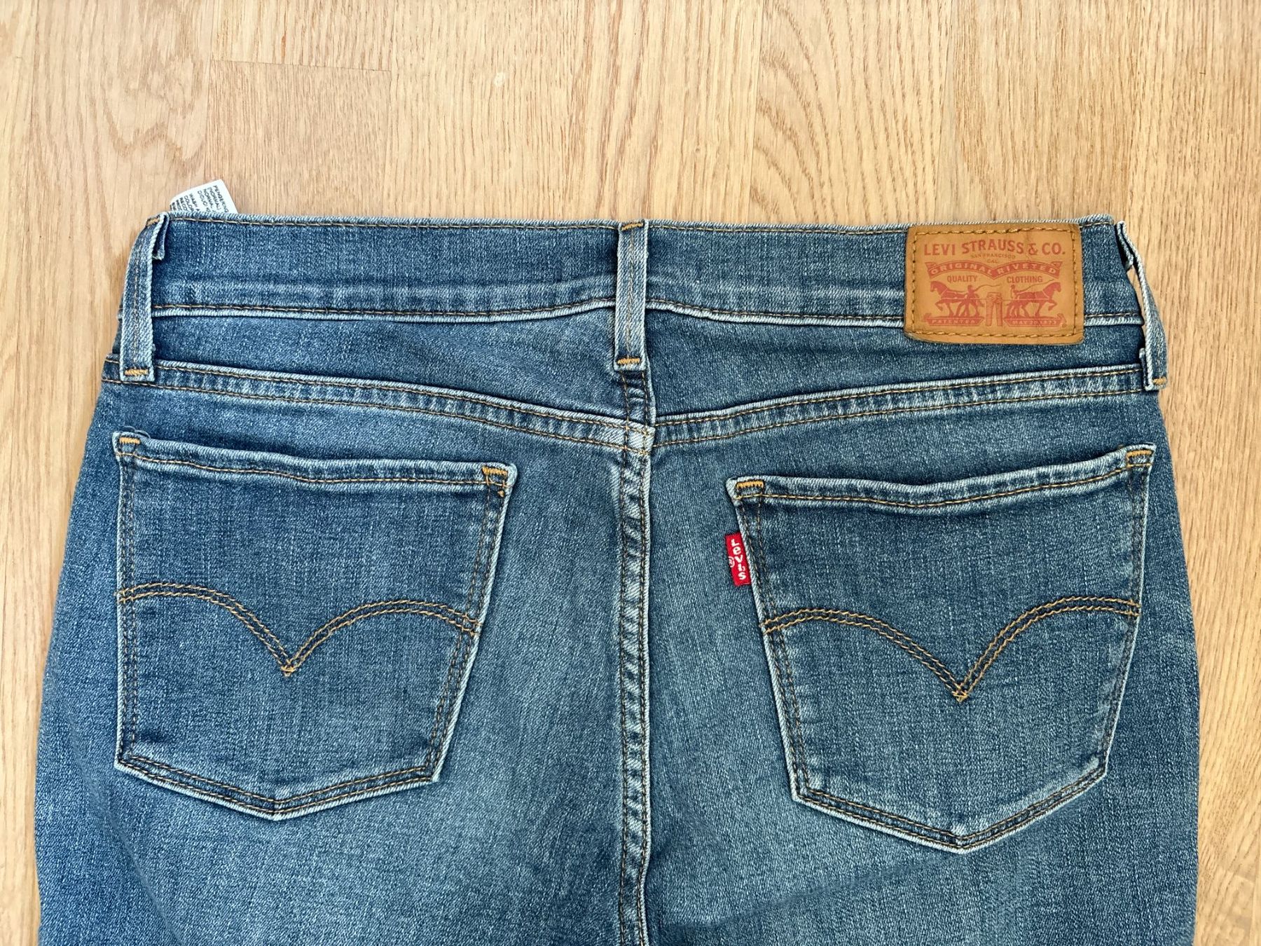 Levi's Jeans: Levis 710 super skinny 29/32 – D'occasion à Elgg par Jo_Naj 3