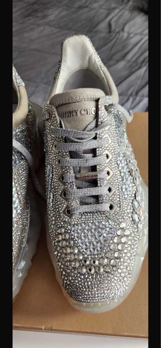 Jimmy Choo Scarpe da donna: Jimmy Choo Sneaker mit Strass, Silber, Grösse 40 – Nuovo e nell'imballaggio originale da Bern venduto da kaeffy