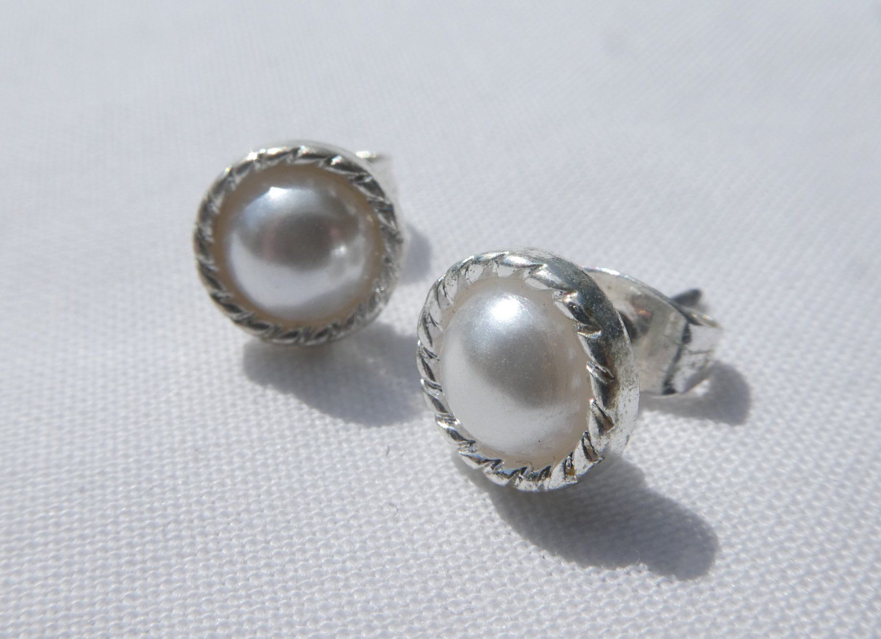 Boucles d'oreille: Ohrstecker, Modeschmuck – D'occasion à Gattikon par kaandooh
