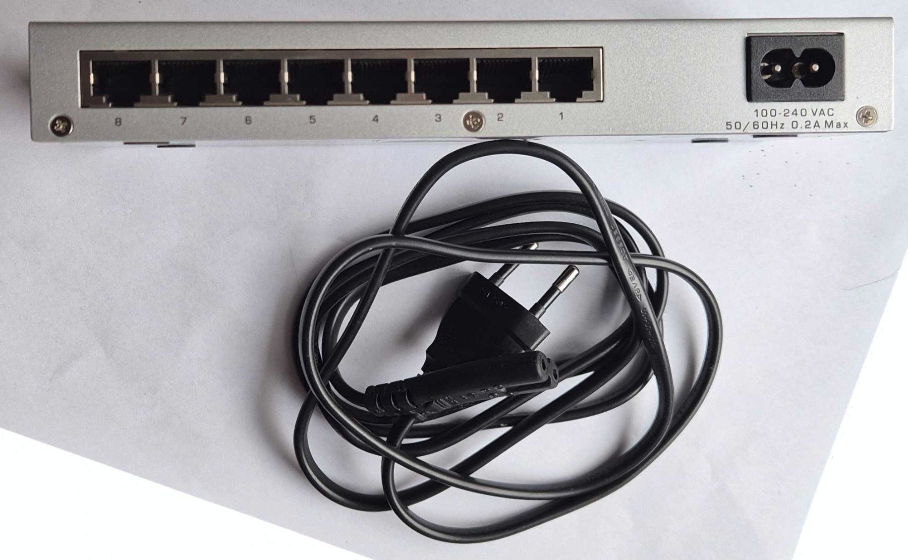 Zyxel Hubs & Switches: Original Zyxel® Switch ES-108P, 8 Ports – Gebraucht aus Neerach von romiping 4