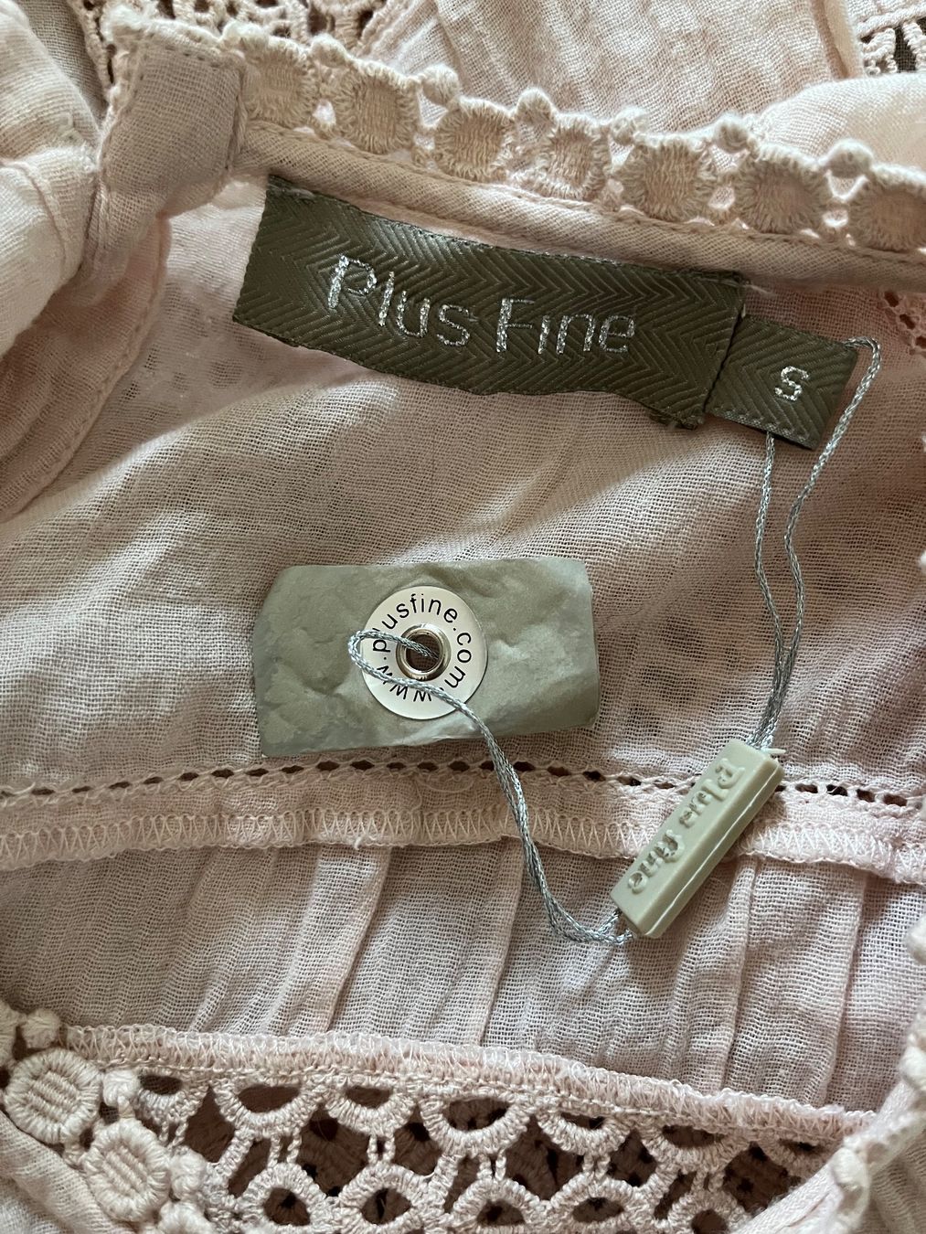 Blusen: PLUS FINE süsse Bluse - wie neu - – Gebraucht aus Jona von vanessasupermarket20 9