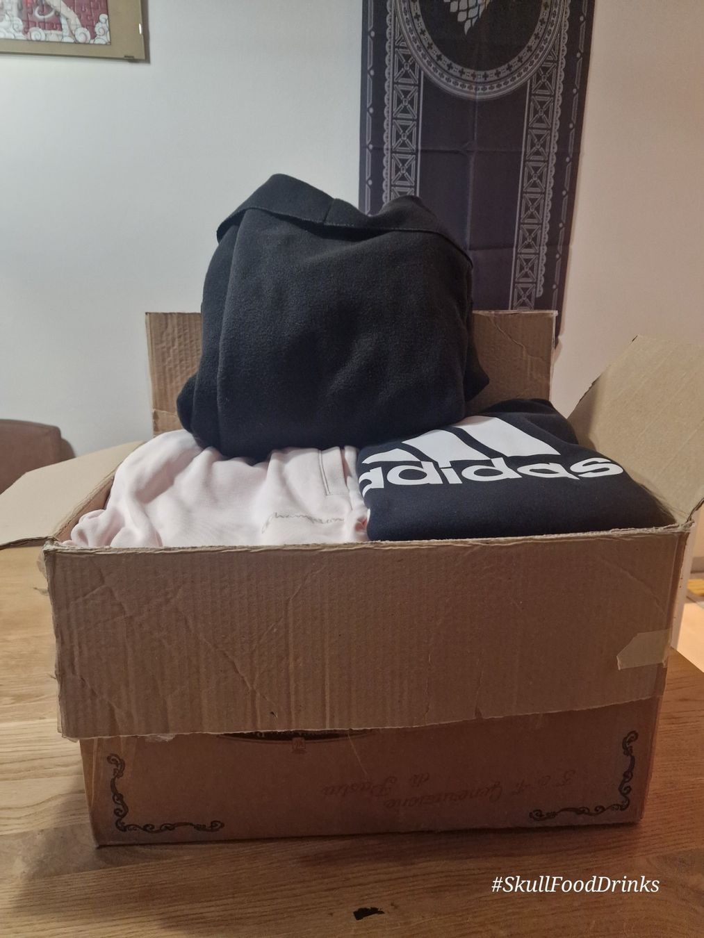 Kleiderpakete: Kleiderpaket Gr. M/L – Neu (gemäss Beschreibung) aus Aeugstertal von Salentino_Fuso 6