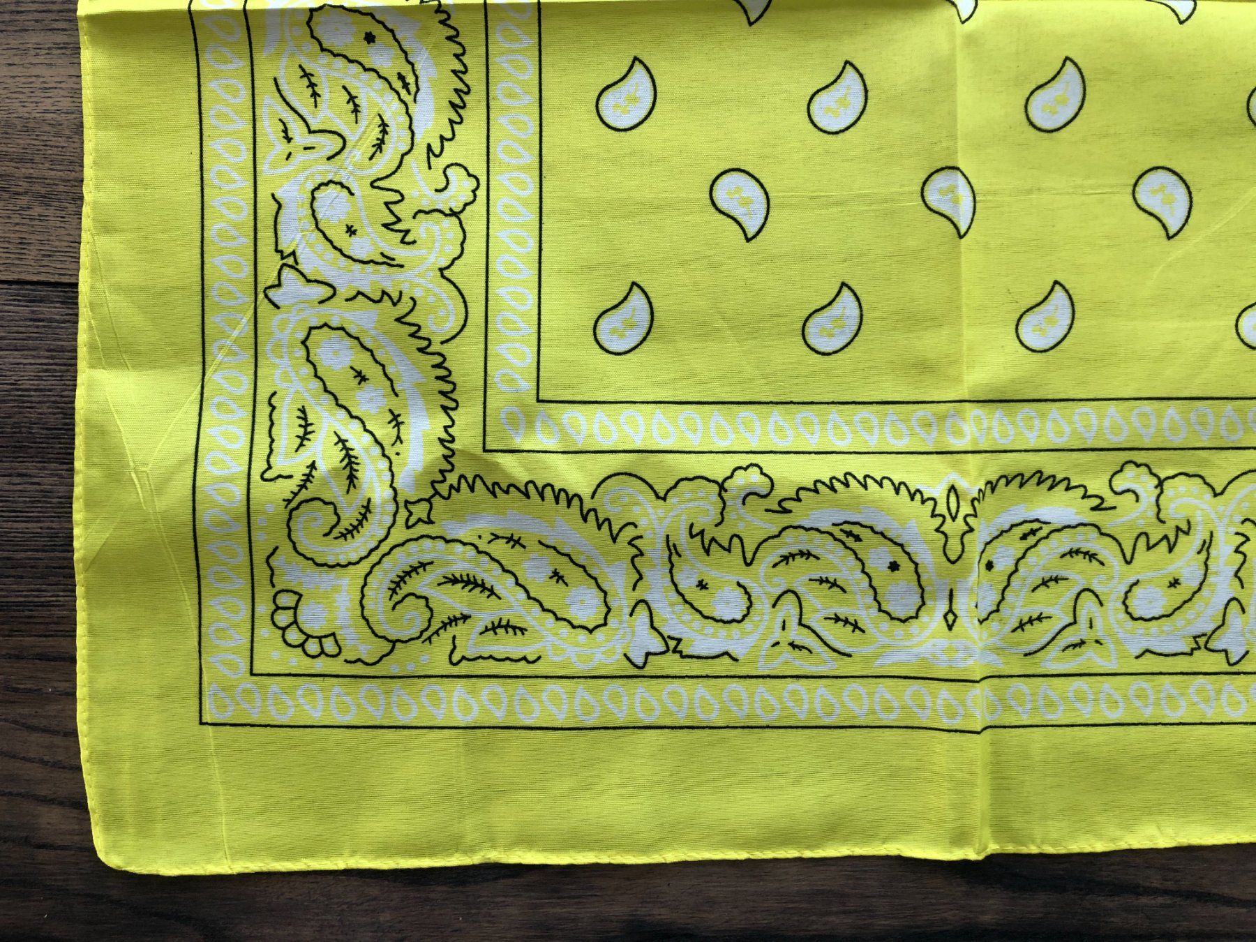 Foulard & Sciarpe: NEU Retro Bandana Nickituch gelb – Nuovo e nell'imballaggio originale da Berg am Irchel venduto da Zweiti_Chance 1