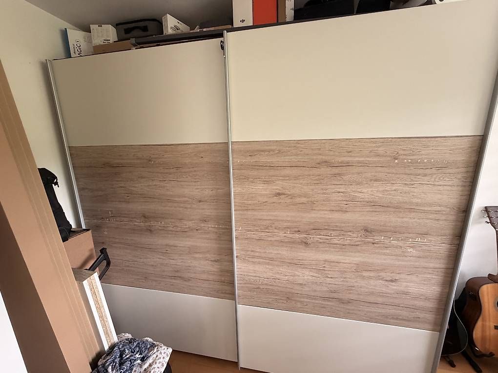 Armadi: Kleiderschrank – Usato da Luzern venduto da Doda01 1