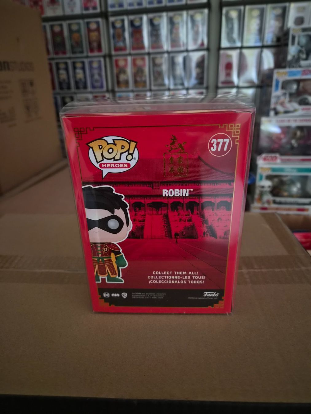 Funko Statuette: Funko Pop Robin 377 – Chase Edition – Nuovo e nell'imballaggio originale da Sisseln AG venduto da schenk-figuren 2