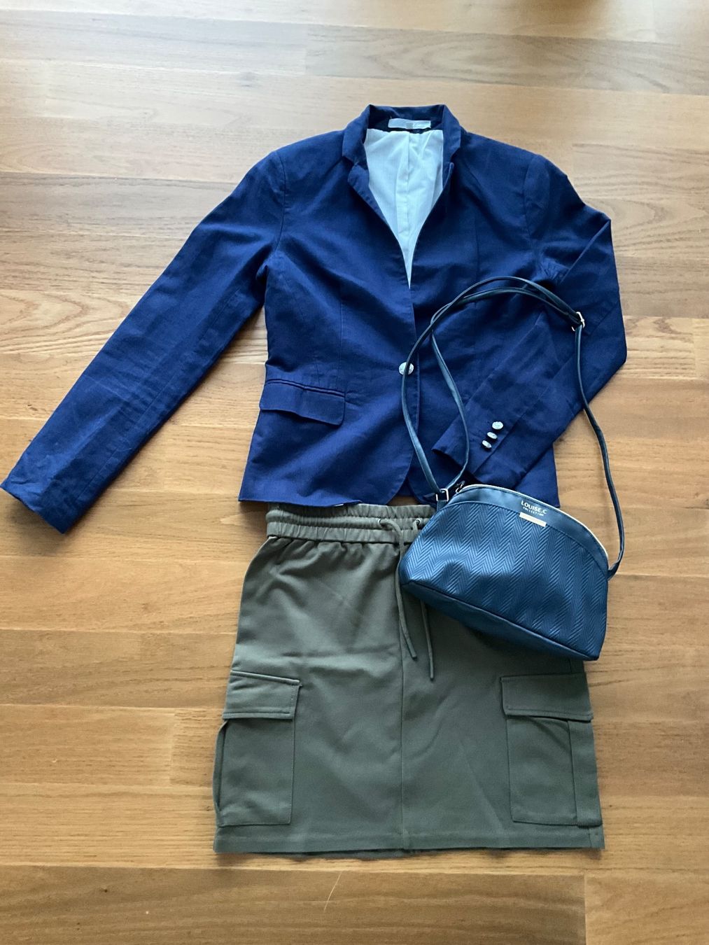 Vero Moda Lotti di vestiti: Set - Vero Moda Rock & Etam Blazer & Tasche – Usato da Erlenbach ZH venduto da Syssi_C