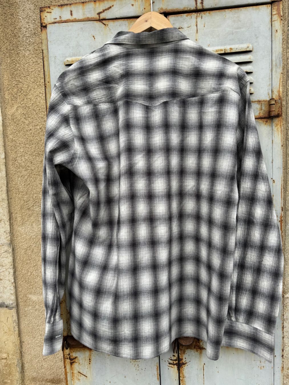Hemden: Chemise homme L/XL sublime texture – Neu und originalverpackt aus Arnex-sur-Orbe von cameleonfringant 5