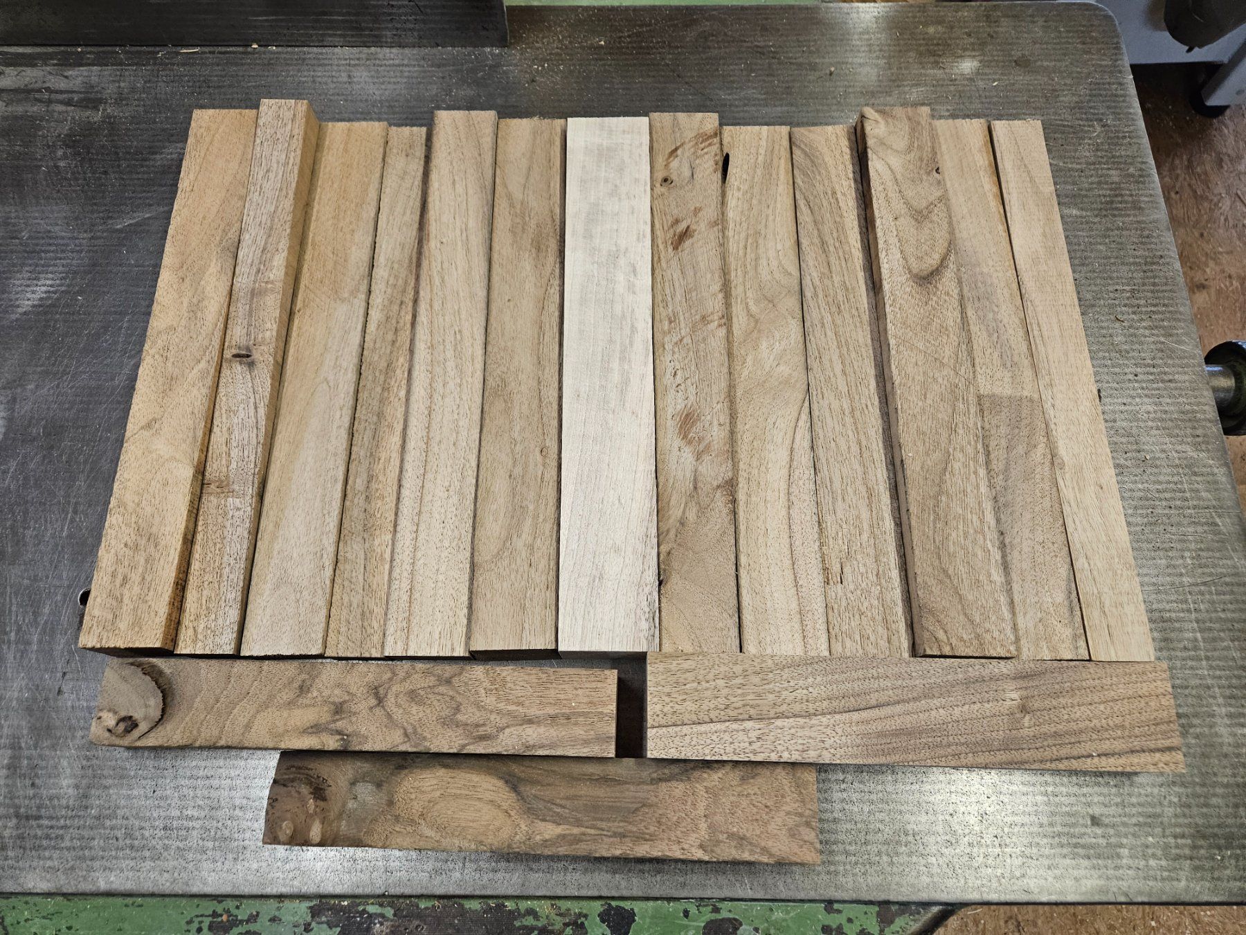 Articoli in legno: Nussbaum Holz – Nuovo (secondo la descrizione) da Schangnau venduto da egli6.2