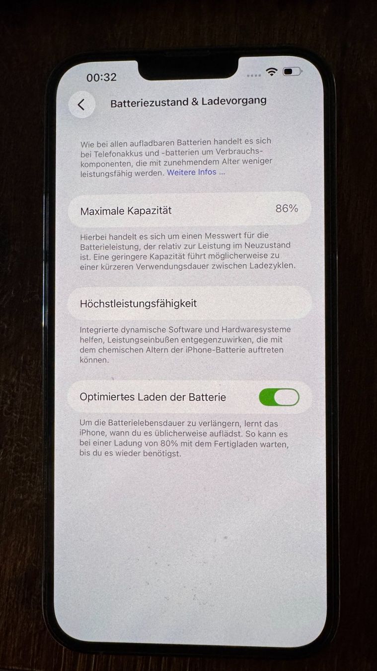 Apple Telefoni cellulari / Smartphones: iPhone 13 Pro Max Graphite 256 GB – Usato da Dänikon ZH venduto da Marroni101 1