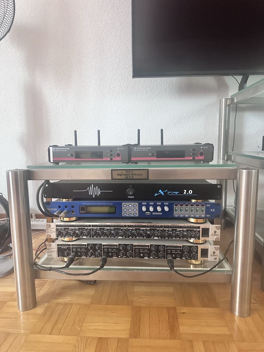Supporti a parete: HiFi Rack 3 teilig – Usato da St. Gallen venduto da maivilisa 3
