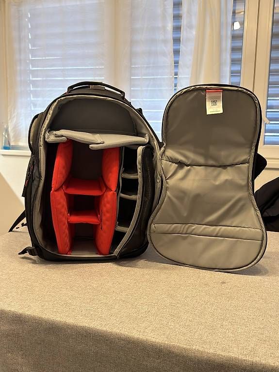 Manfrotto Zaini: Vendo zaino Manfrotto PL-B-230 – Usato da Castel San Pietro venduto da cRii2103 1
