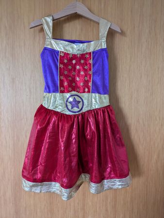 Girl's Superhero Costume - Perfect for Costume Parties (116)