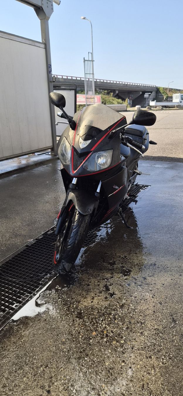 Daelim Strada: Daelim 250 vjf roadsport  – Usato da Genève venduto da ale_yx67 3