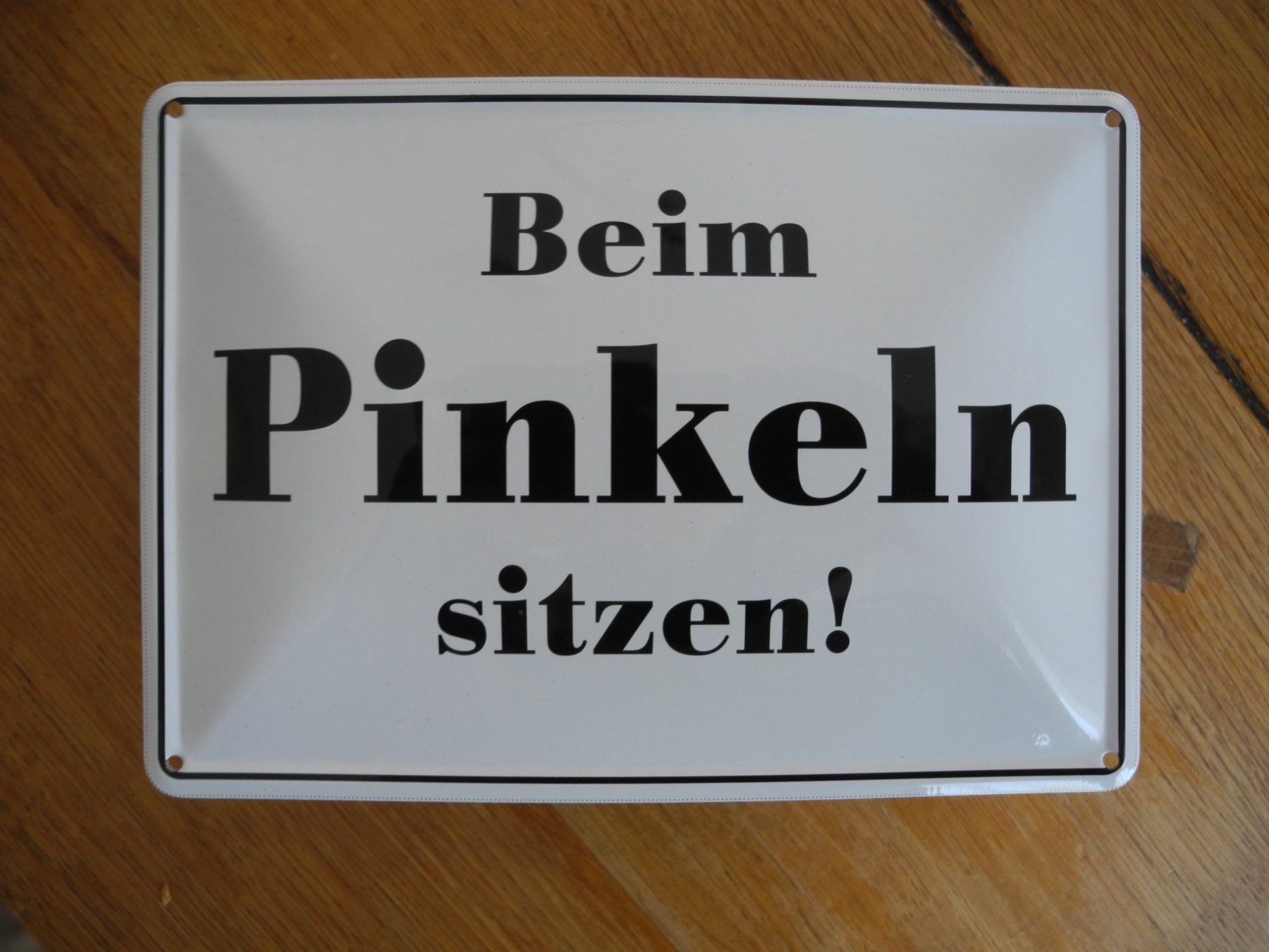 Insegne: BEIM PINKELN – Nuovo e nell'imballaggio originale da Reinach AG venduto da Huckleberrysix 1
