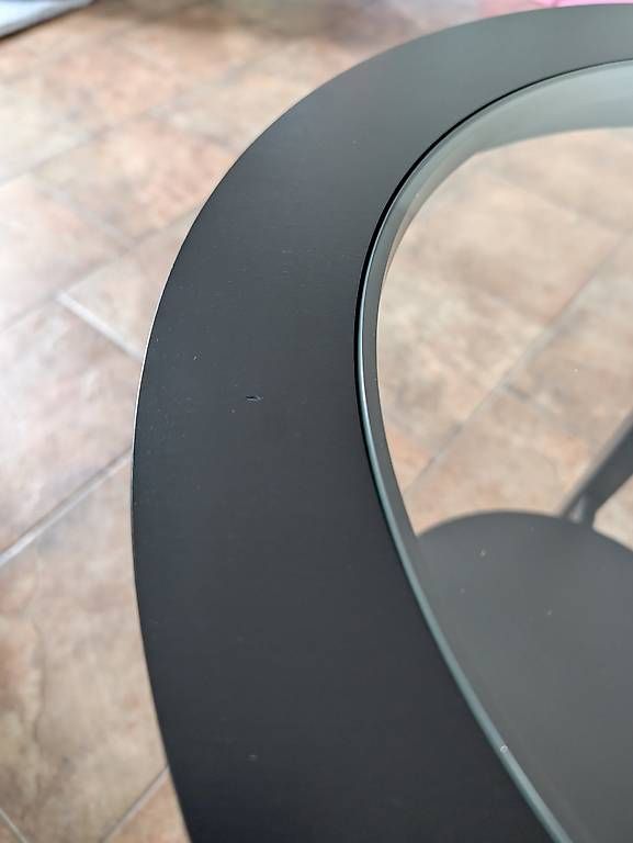 Ikea Tavoli: Beistelltisch schwarz, rund – Usato da Oberhasli venduto da Sepp33 2