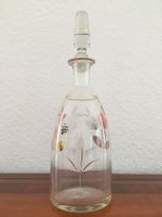 Antike Karaffe mit Blumenmotiv (Handmalerei)