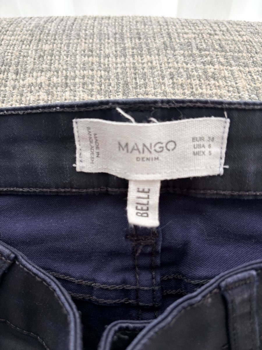 Mango Pantaloni: Mango Jeans, Dunkelblau, Gr. 36 – Usato da Münchenstein venduto da Miresolese 2