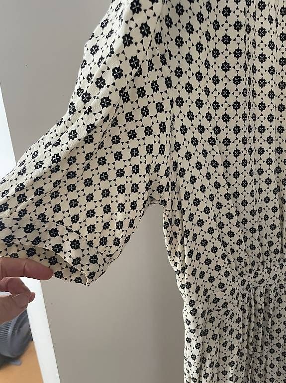Ba&Sh Robes: Ba&sh taille 3 – D'occasion à Renens VD par siric1996 1