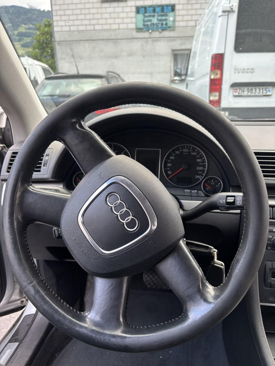 Audi Automobili: Audi A4 B7 Quattro Mfk 07.2025 – Difettoso da Flumserberg Portel venduto da J.Mann 3