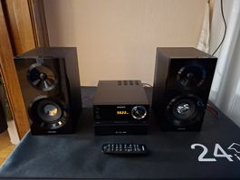 Philips chaîne Hi-Fi + enceintes + télécommande