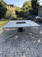 Gartentisch Metall mit Mittelöffnung quadratisch gebraucht