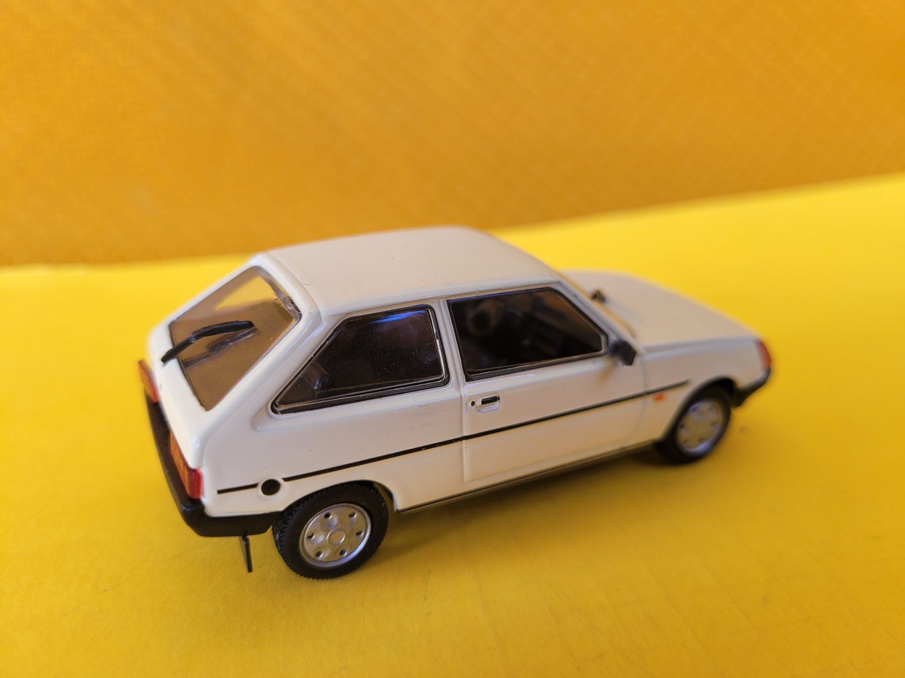 Modellini d'auto: ZAZ 1102 Tavira 1:43 DeA – Nuovo (secondo la descrizione) da Domdidier venduto da Bimbo57 3