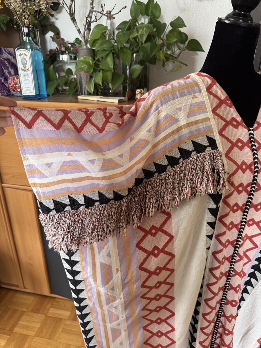 Internationale Kunst: Devotion Twins Cotton Kaftan One Size – Gebraucht aus Fällanden von emi_x6xw 3