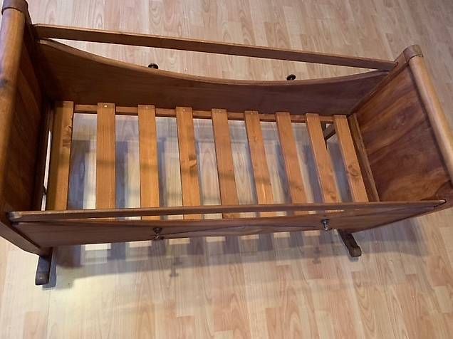 Culle: Kinderwiege aus Holz – Usato da Aarau venduto da vio_lrn7 4
