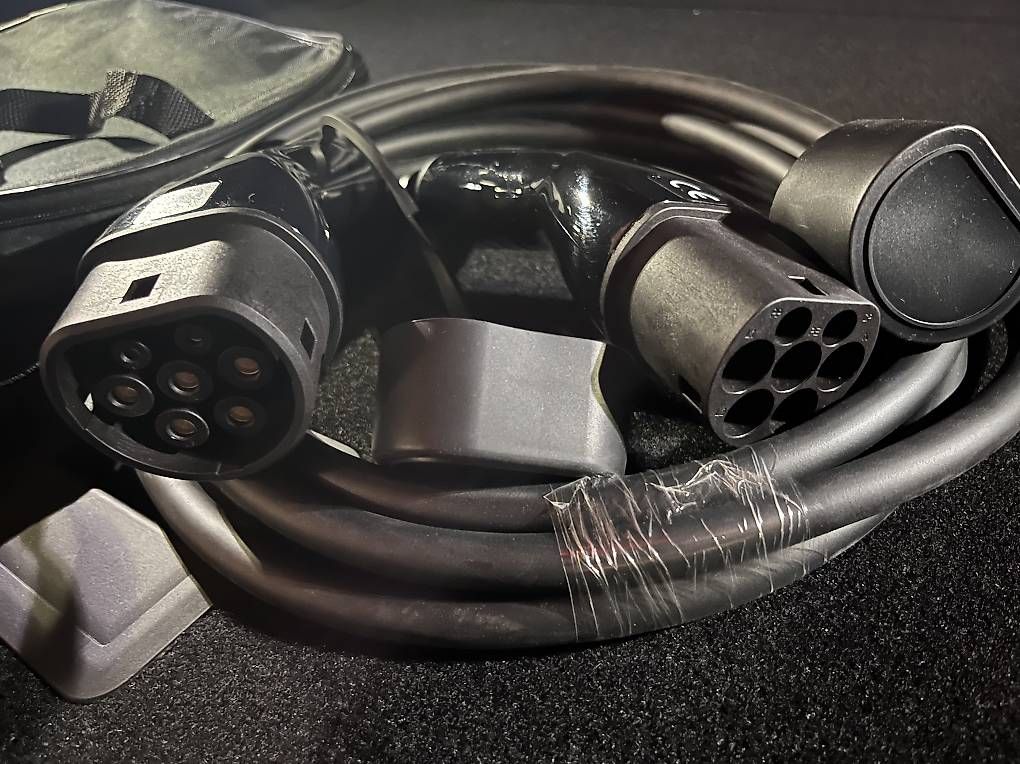 Kabel: Ladekabel Typ 2, 5m Länge, Neu – Gebraucht aus Zürich von joe_zh8048