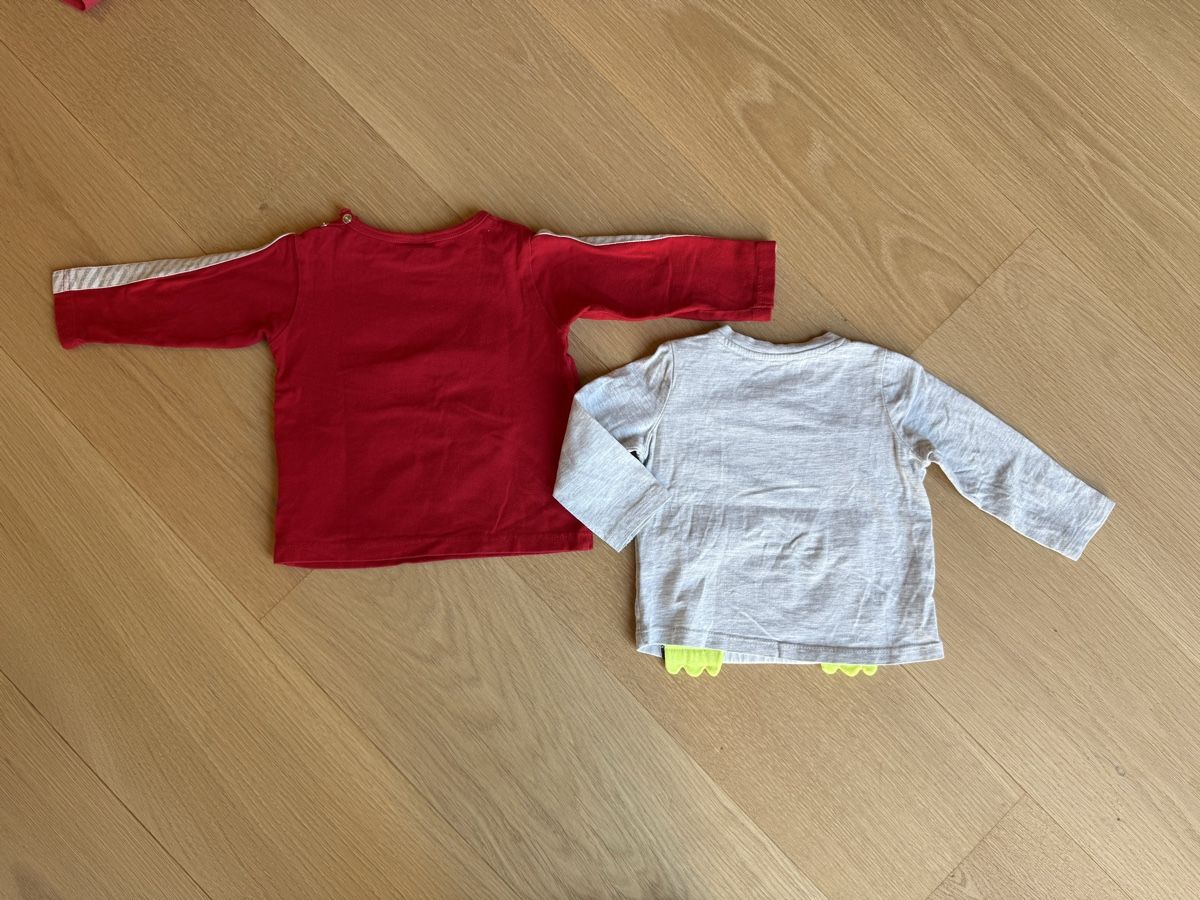 Camicie, Top & T-shirt: 2 Langarmshirts, Grösse 74 – Usato da Planken venduto da tbswlch 4