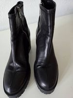 ZARA schwarze Lederstiefel 