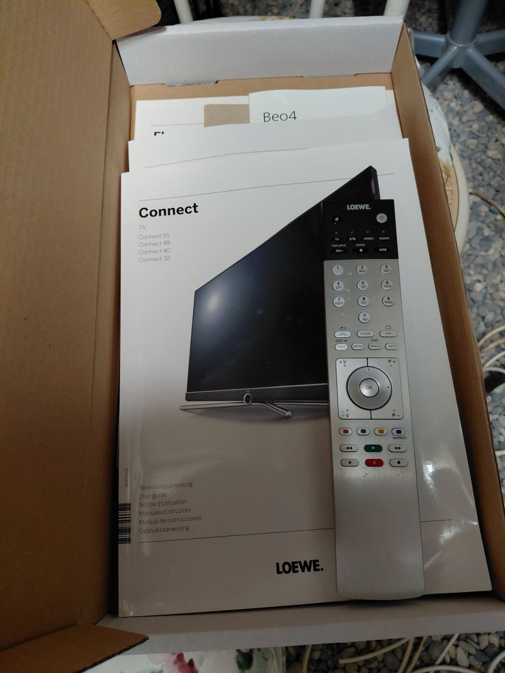 Loewe Televisori: TV Löwe auf Ständer 73x45cm – Usato da zuchwil venduto da parson65 5