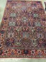Perserteppich floral gemustert rot Grösse ca. 302x207