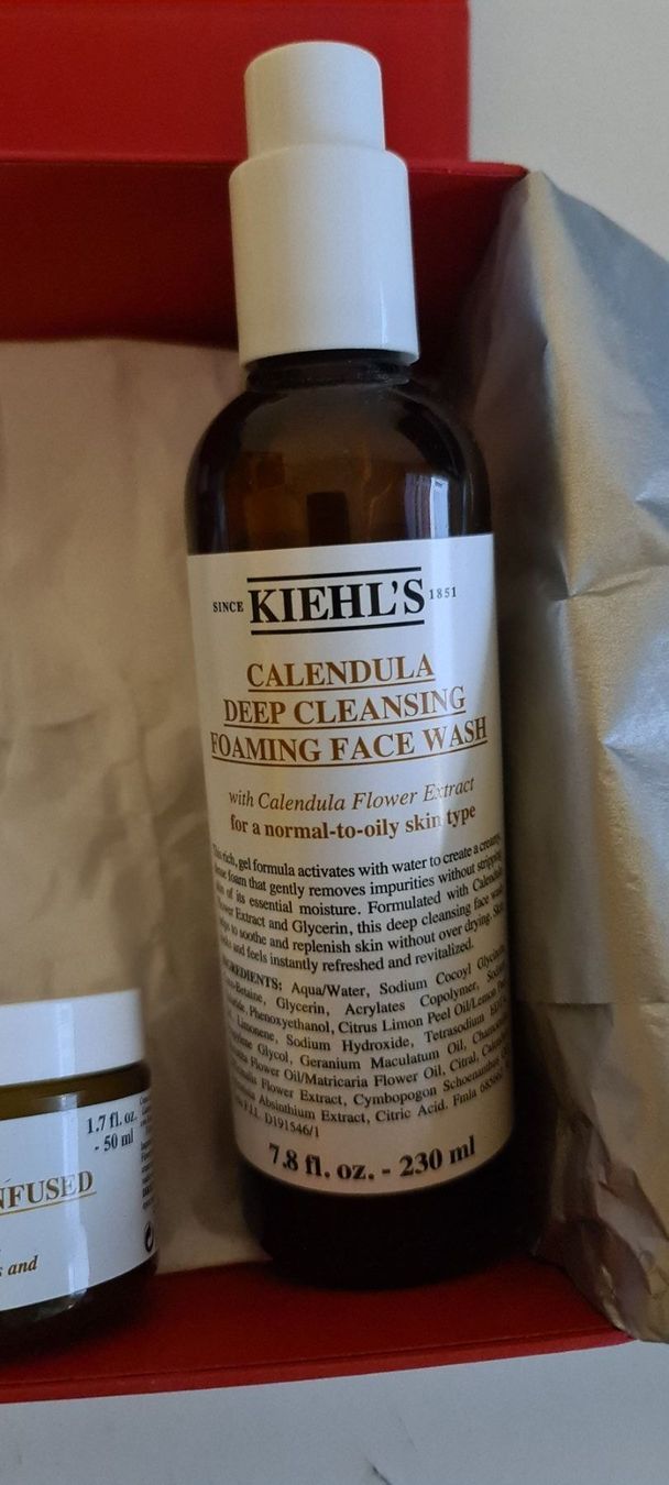Kiehls Cura del viso: Coffret soin visage Kiehl's - neuf – Nuovo e nell'imballaggio originale da Genève venduto da Saleena 4