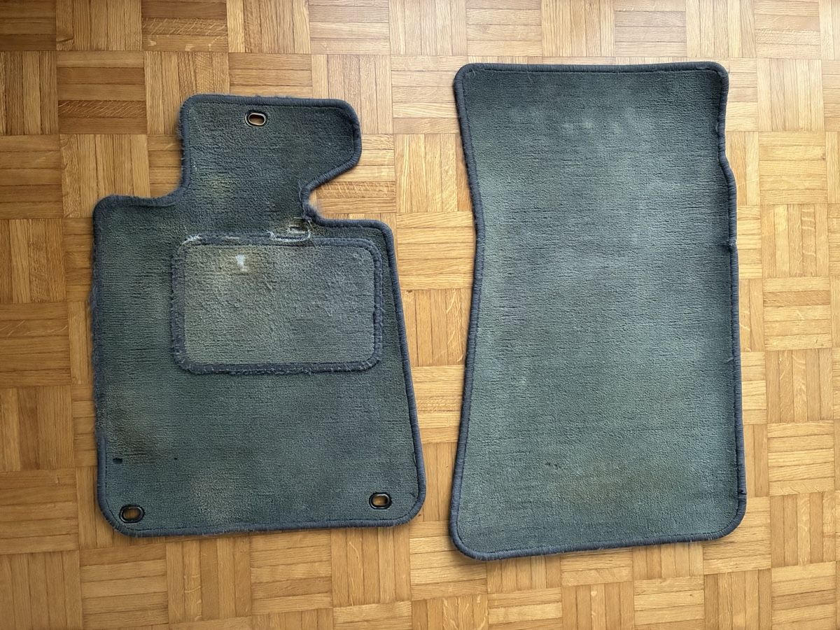 BMW Tappeti & Tappetini: BMW E30 Autoteppich – Usato da Emmenbrücke venduto da nne_hm9j 1
