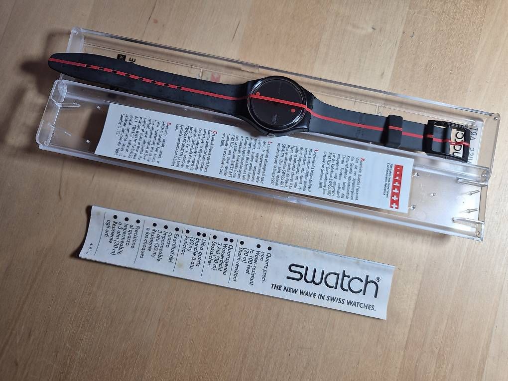 Uhren: Limitierte Swatch Uhr. Design von Not Vital – Gebraucht aus Münchenbuchsee von Apua 1