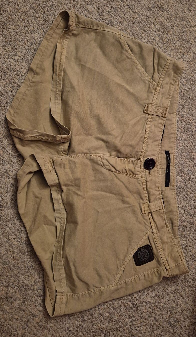 Brunotti Pantaloni: Brunotti Baumwollshorts Grösse S – Usato da St. Gallen venduto da Shelu712