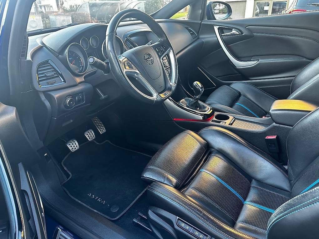 Automobili: GTC 2.0i 16V Turbo OPC  – Usato da Lyss venduto da NilsChri 4