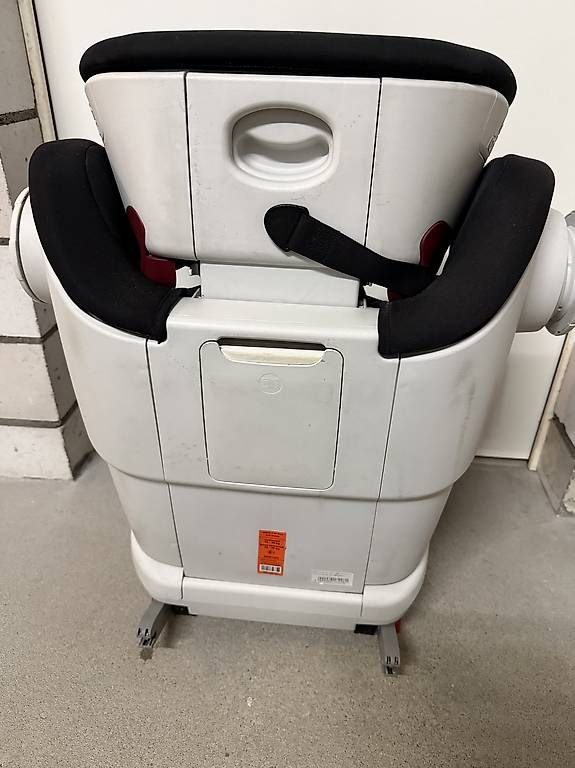 Seggiolini per auto: Siège enfant Römer – Usato da Biel/Bienne venduto da Jaggi6 1