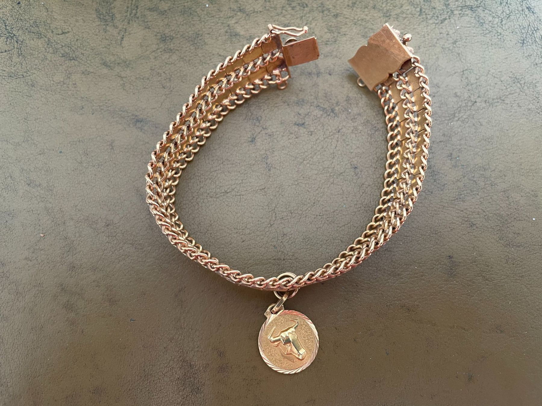 Armbänder & -reifen: Antik: Goldarmband – Gebraucht aus Muttenz von einfach-schoen 1