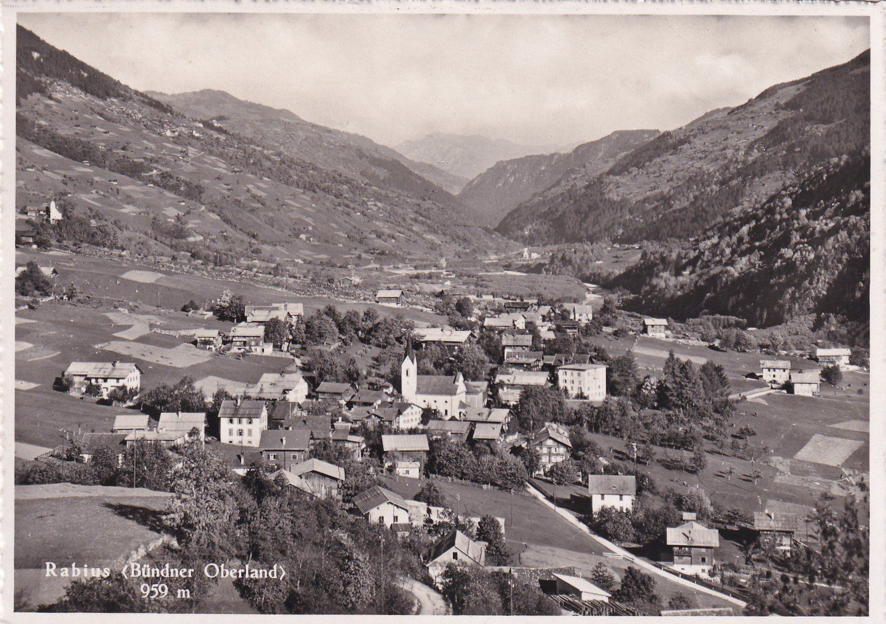 Cartes postales: Rabius Dorfansicht Feldpoststempel – D'occasion à Olten par clotaldi
