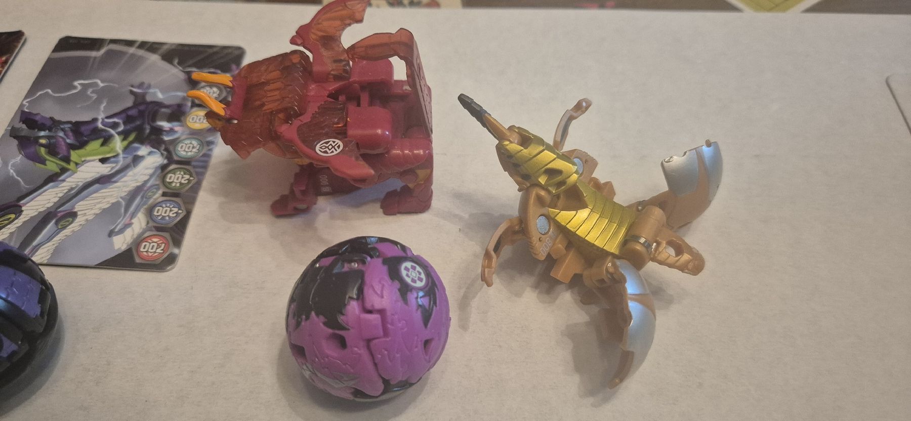 Spielzeuge: Bakugan set – Neu (gemäss Beschreibung) aus Fribourg von GoldFischchen 3
