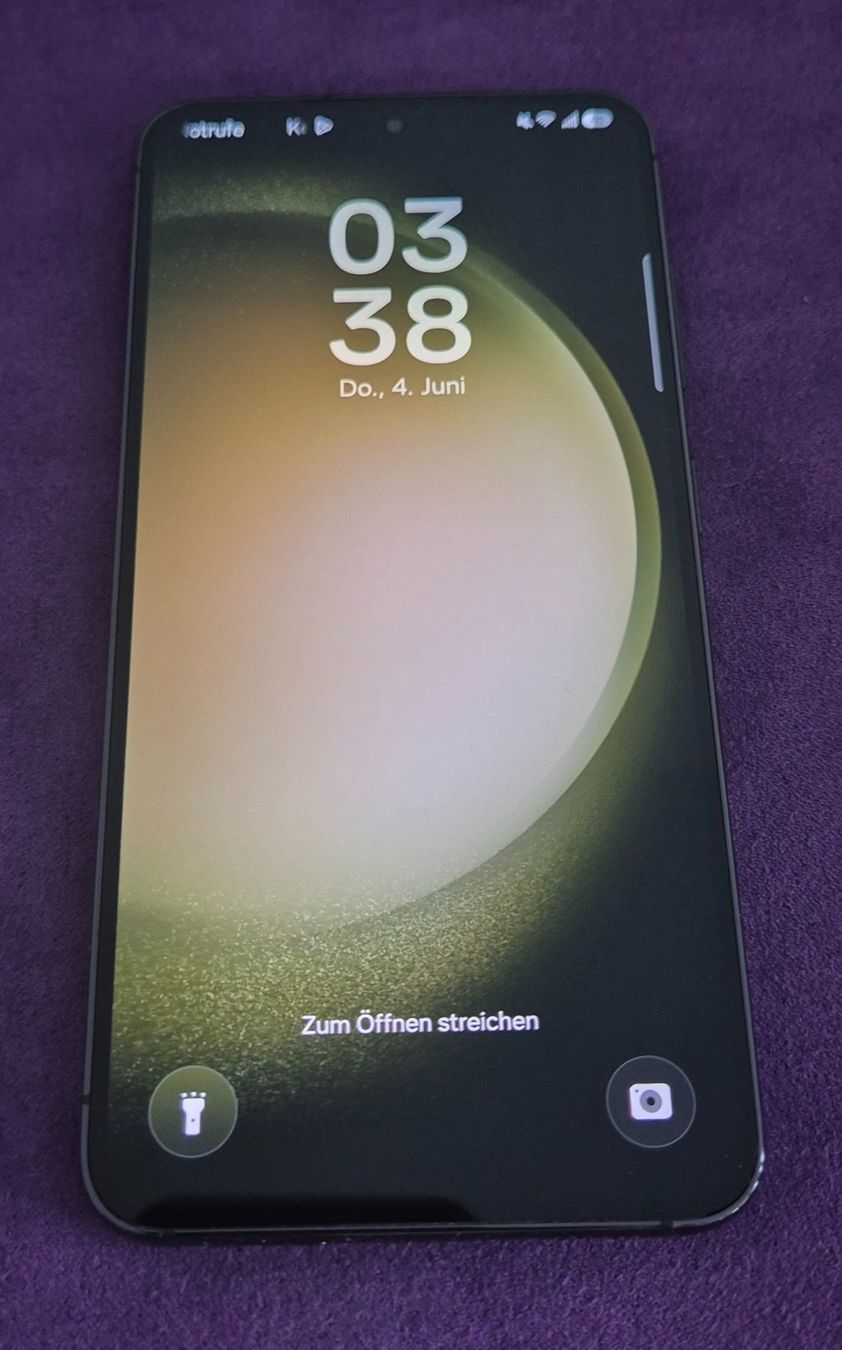 Samsung Telefoni cellulari / Smartphones: Samsung S23 DualSim 128gb – Usato da Rickenbach b. Wil venduto da Jajce